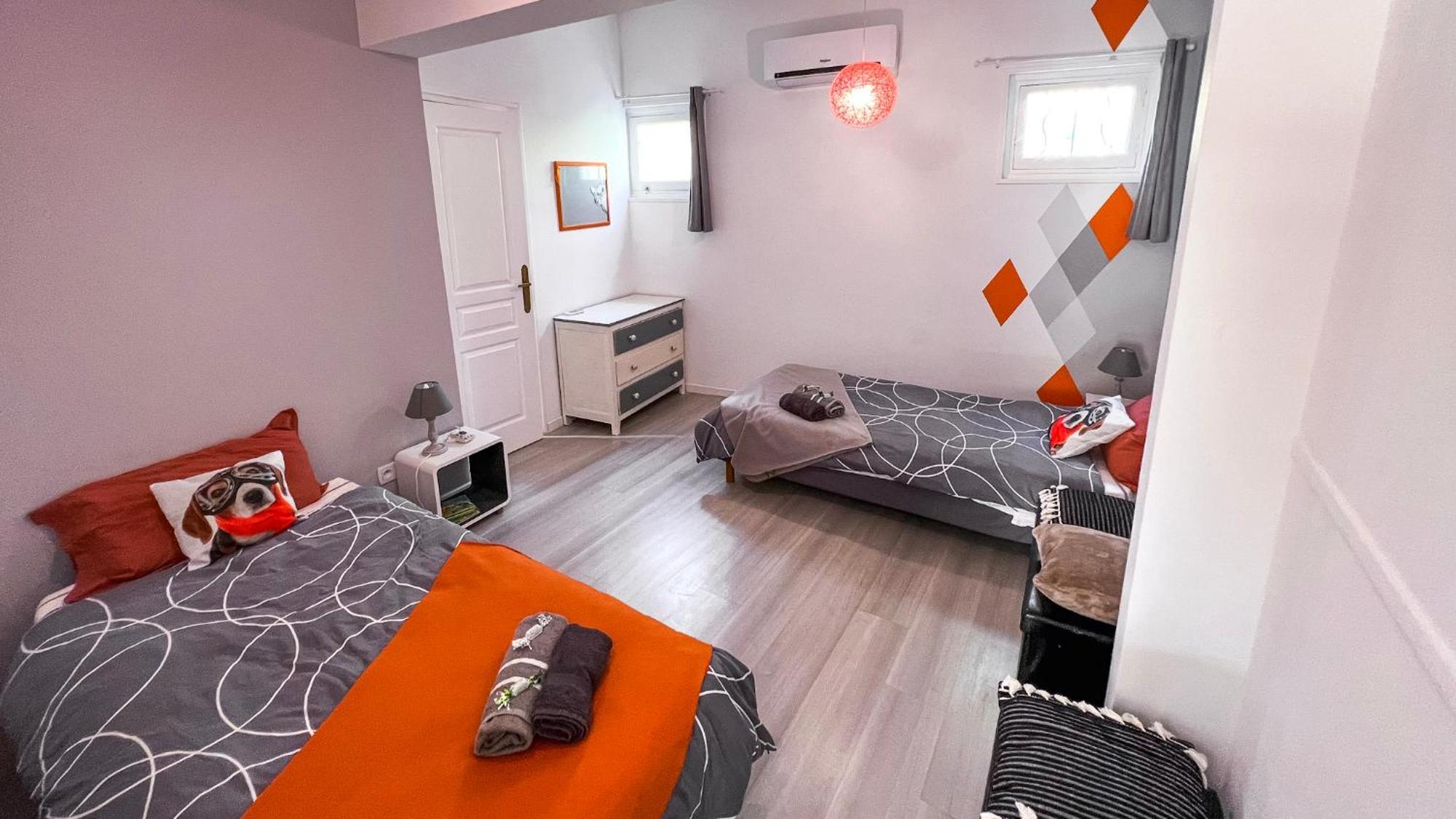 Reve D'Azur, 2 Chambres, Maison Julia En Bord De Mer A La Nartelle, Piscine Partagee, Parking & Terrasse Bbq, Wifi Et Draps Inclus Plage A Pied Sainte-Maxime Exterior photo