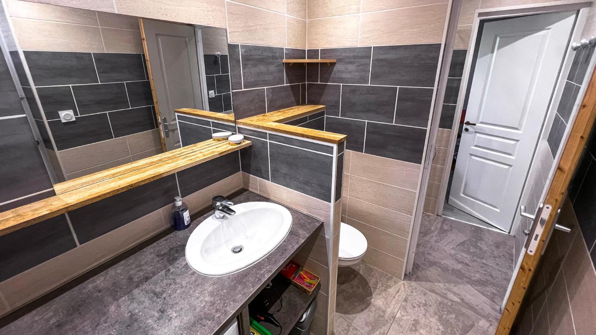 Reve D'Azur, 2 Chambres, Maison Julia En Bord De Mer A La Nartelle, Piscine Partagee, Parking & Terrasse Bbq, Wifi Et Draps Inclus Plage A Pied Sainte-Maxime Exterior photo