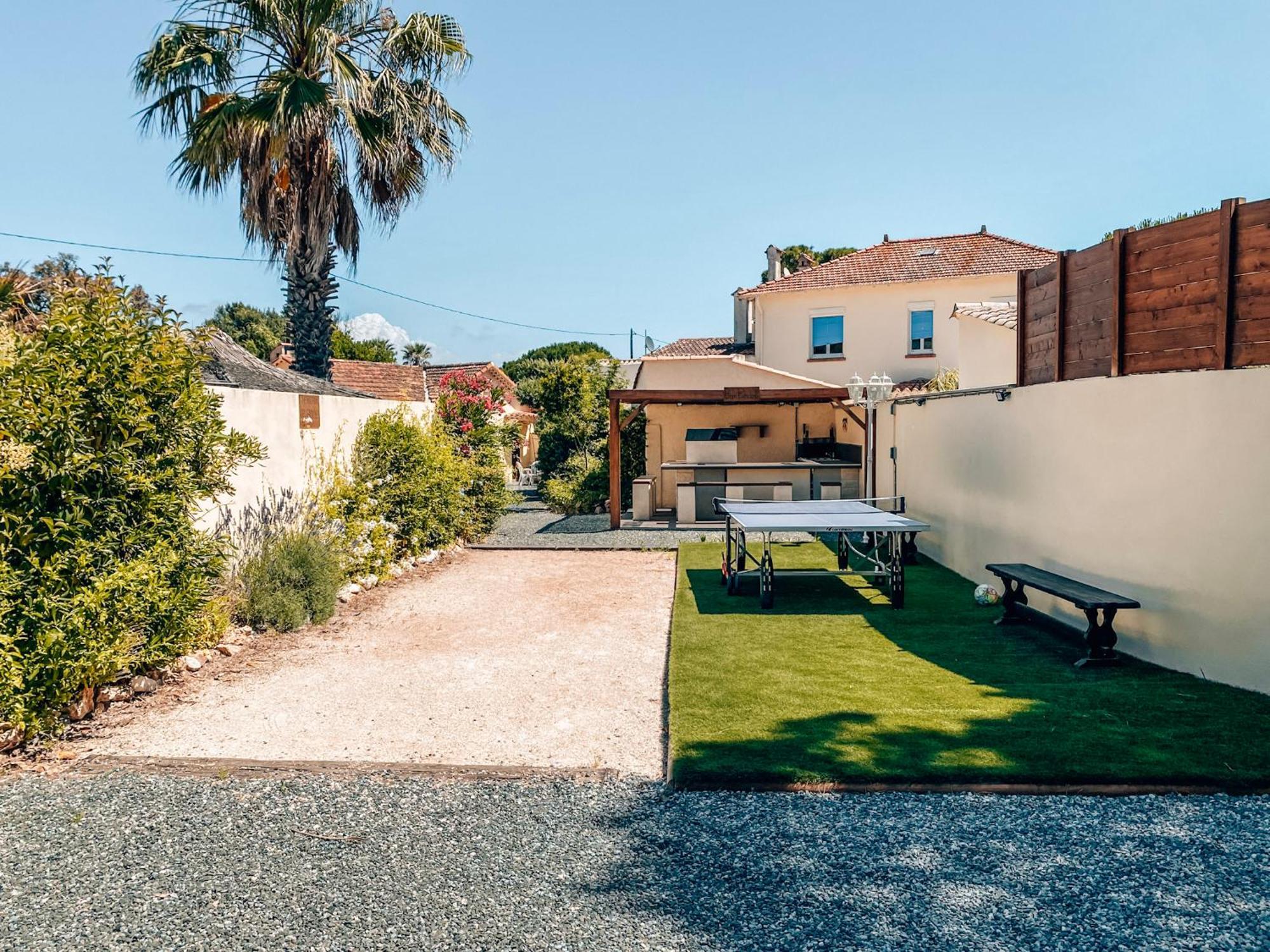 Reve D'Azur, 2 Chambres, Maison Julia En Bord De Mer A La Nartelle, Piscine Partagee, Parking & Terrasse Bbq, Wifi Et Draps Inclus Plage A Pied Sainte-Maxime Exterior photo