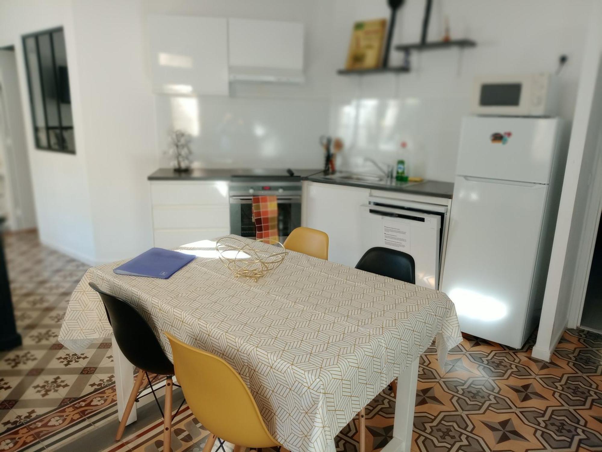 Reve D'Azur, 2 Chambres, Maison Julia En Bord De Mer A La Nartelle, Piscine Partagee, Parking & Terrasse Bbq, Wifi Et Draps Inclus Plage A Pied Sainte-Maxime Exterior photo
